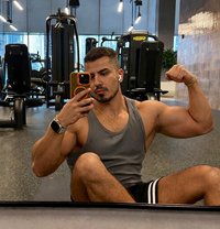 Emperor Xl - Male escort in İstanbul