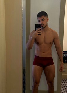 Emperor Xl - Male escort in İstanbul Photo 6 of 19