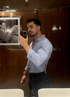 Emperor Xl - Male escort in İstanbul Photo 19 of 19