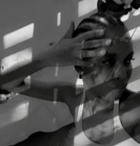 Empress Bee - Acompañante in Mombasa