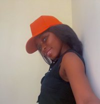 Empress Bee - Acompañante in Mombasa