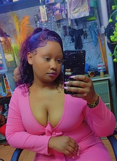 Empress - escort in Nairobi Photo 1 of 1