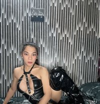 EmpressMaxima FULLYFUNCTIONAL - Transsexual escort in Makati City