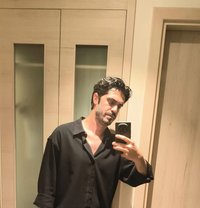 Emre Turkish - Acompañantes masculino in Doha