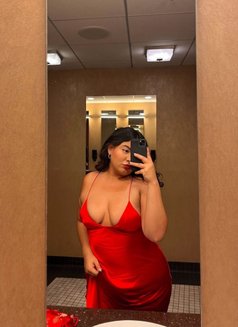 Emry - escort in Baghdad Photo 1 of 1