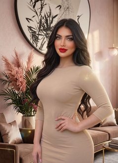 Nada - escort in Abu Dhabi Photo 2 of 2