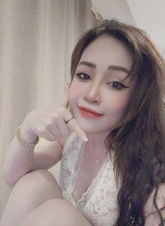 Emy - escort in Muscat Photo 8 of 8