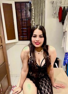 Emylolo - escort in Cairo Photo 4 of 5