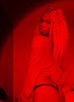 Enchantress - Transsexual escort in Nairobi Photo 7 of 8