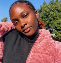 Enchantress Xo - puta in Nairobi