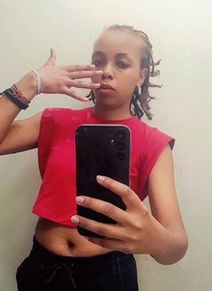 Engfah - escort in Beirut Photo 3 of 3