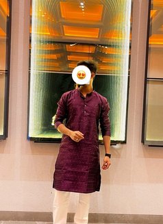 Engineer Tom - Male escort in Pune Photo 3 of 3