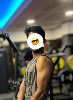 Engineer Tom - Male escort in Pune Photo 1 of 3