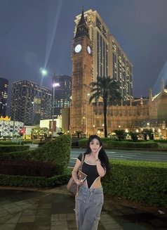 English and Chinese Speaking Jenny - escort in Hong Kong Photo 6 of 6