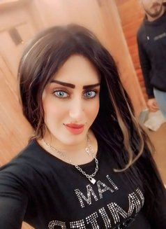 Engy Goga - Acompañantes transexual in Cairo Photo 27 of 30