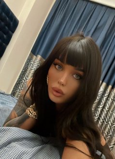 Enise21cm - Transsexual escort in İstanbul Photo 7 of 7