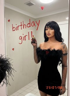 İvana—XXL-Serbia - Transsexual escort in İstanbul Photo 9 of 19