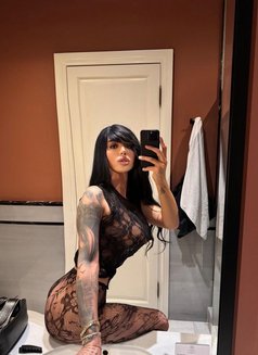 İvana—XXL-Serbia - Transsexual escort in İstanbul Photo 13 of 19