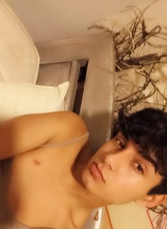 Enjel - Male escort in Beirut Photo 8 of 8