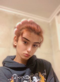 Enjel - Male escort in Beirut Photo 12 of 17