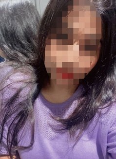 Enjoy Best Blowjob, Aarohi 22yr - puta in Mumbai Photo 5 of 13