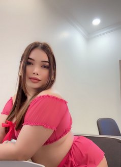 Enjoy - escort in Riyadh Photo 13 of 14