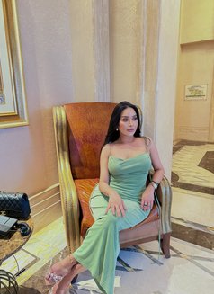 Enjoy - Transsexual escort in Abu Dhabi Photo 13 of 13
