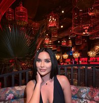 Enjoy - Transsexual escort in Abu Dhabi