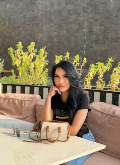 Enjoy - Transsexual escort in Abu Dhabi Photo 21 of 23