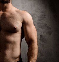 Enjoyer - Male adult performer in Doha