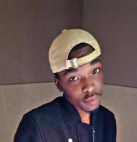 Enkay - Male escort in Accra