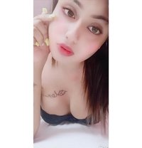 Enna - Transsexual escort in Bangalore