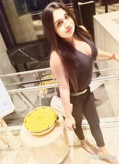 Enna Sharma - Transsexual escort in Kolkata Photo 5 of 7