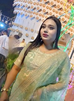 Enna Sharma - Transsexual escort in Kolkata Photo 7 of 7