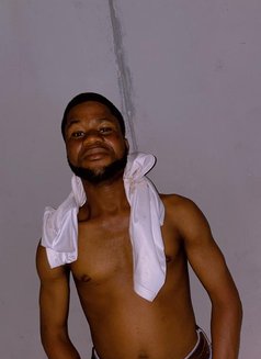 Enny G Vibes - Acompañantes masculino in Lagos, Nigeria Photo 1 of 1