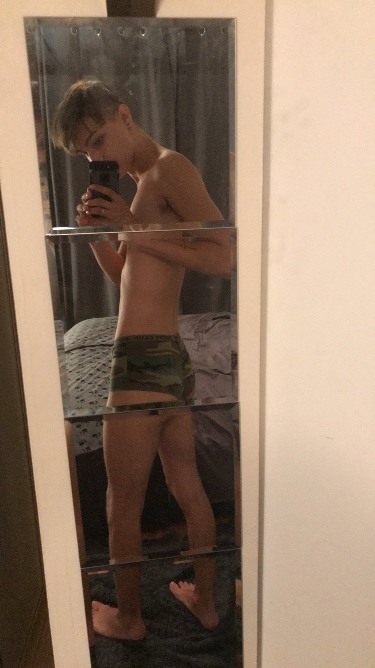 Enrique, American Male escort in Ottawa