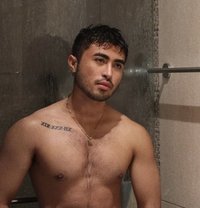 Enrique ur Hot Boy ViP’s Only - Male escort in Dubai Photo 8 of 14