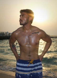 Enrique ur Hot Boy ViP’s Only - Male escort in Dubai Photo 19 of 20