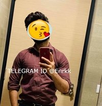 Enrkk - Acompañantes masculino in New Delhi