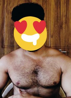 John Trainer - Male escort in Abu Dhabi Photo 10 of 14