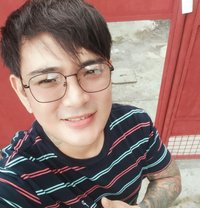 Enzo - Male escort in Manila