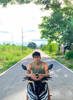 Enzo Madness - Male escort in Angeles City Photo 17 of 18