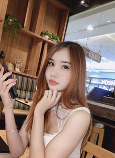 Eolreum얼음 - Transsexual escort in Taipei Photo 20 of 21