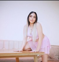 Erbil girls - escort in Erbil Photo 2 of 2