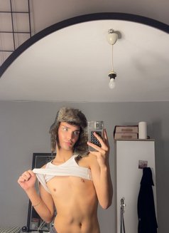 Eren - Male escort in Kyrenia Photo 4 of 4