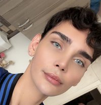Eren - Male escort in Riyadh