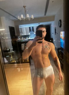 Eren HotBoy - Male escort in İstanbul Photo 4 of 7