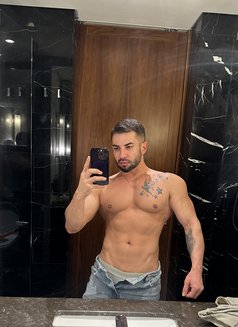 Eren HotBoy - Male escort in İstanbul Photo 7 of 7