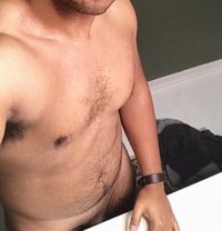 Eric - Male escort in Abu Dhabi