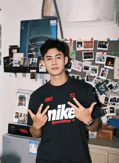 Eric - Male escort in Kuala Lumpur Photo 1 of 4